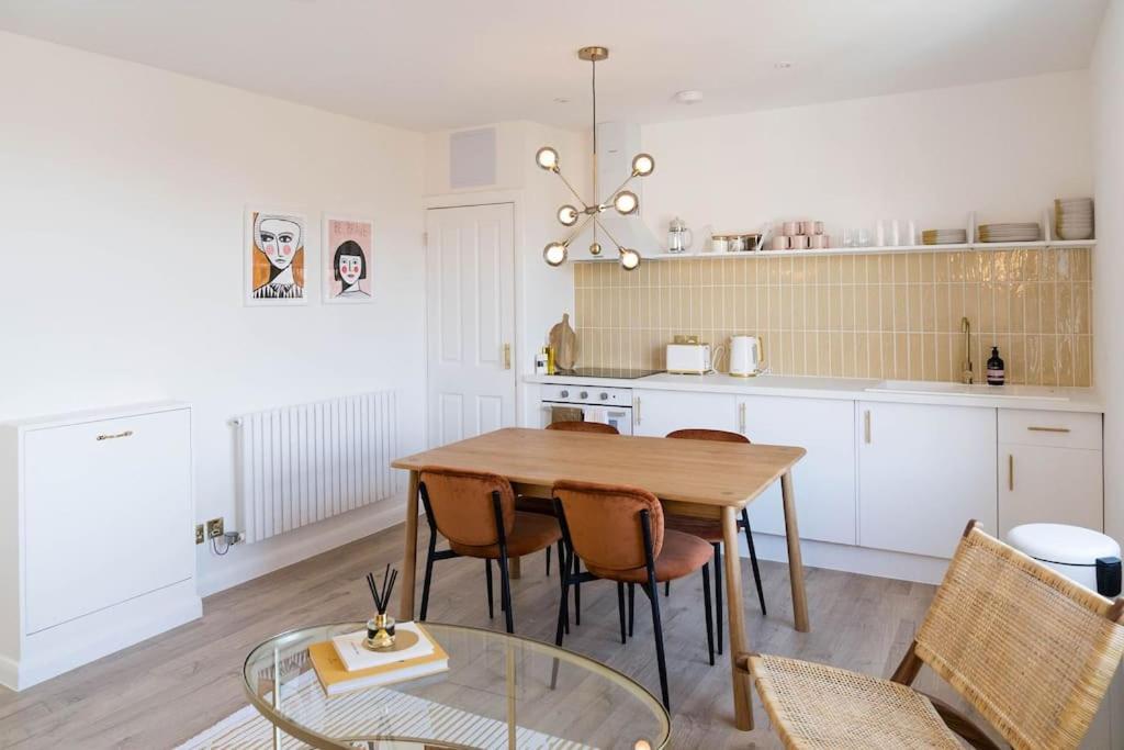 Boutique Central Margate Apt. - Edge Of Old Town! 외부 사진